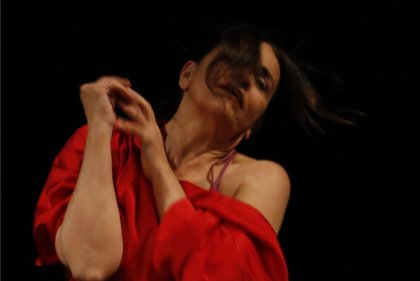 <strong><span style="color:#FF0000">EVENTO ANNULLATO</span></strong><br />Miss Lala al Circo Fernando / In a room