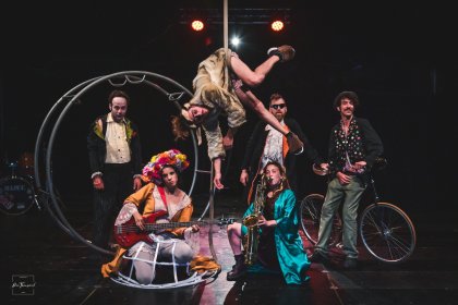 Circo Madera in “GRAN CABARET MADERA”