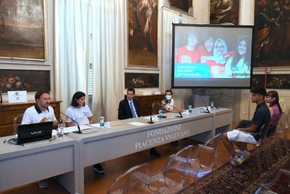 Borsa di studio Fondazione/Intercultura a uno studente del Respighi