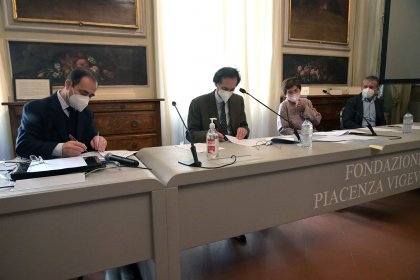 "Casa tra le case" e "Accogli un fratello"