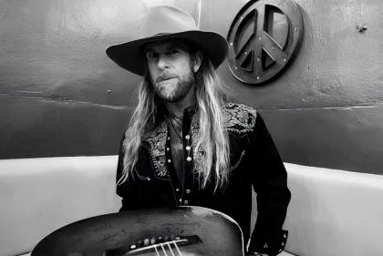 Greyson Capps (USA) “Country Blues”