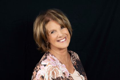 <strong>LELLA COSTA</strong> in<br />Lella Costa racconta Lisistrata