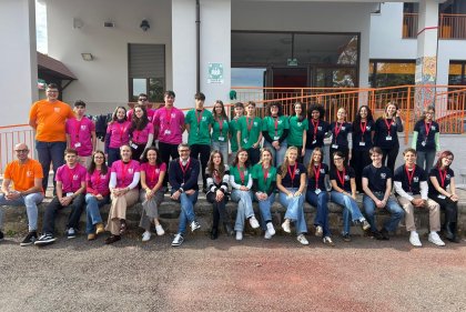 YouthBank riparte: aperte le candidature per i giovani che vogliono fare la differenza