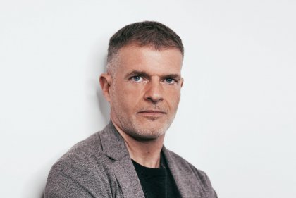 Stefano Massini presenta il suo nuovo libro “Donald — storia molto più che leggendaria di un Golden Man”