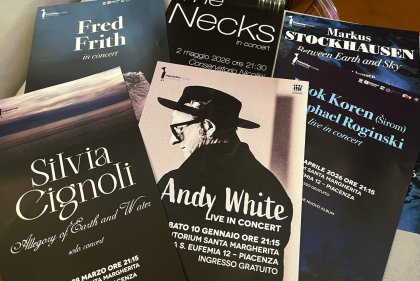 Si apre con il concerto-evento di Andy White, l’Edizione 2026 di Musiche Nuove a Piacenza
