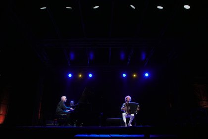 <strong>Luciano Biondini - Danilo Rea</strong><br />“Cosa sono le nuvole”