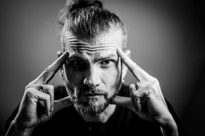 <strong>Vincent Peirani</strong><br />“Living being IV – Time reflections“