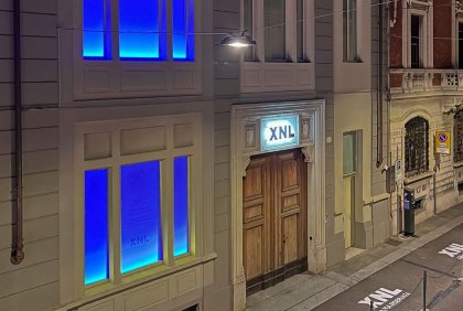 Nella giornata mondiale dell’autismo Palazzo XNL si tinge di blu per lanciare un appello alle associazioni: lavoriamo in rete