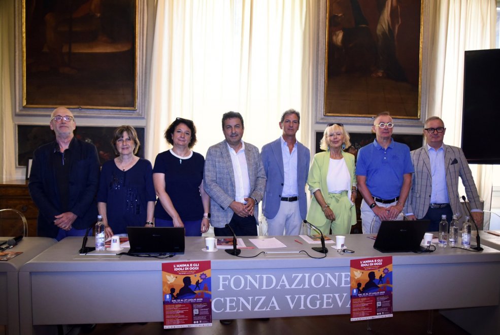 Fol in Fest, riflettori sulla montagna<br />Tra gli ospiti Paragone, Preziosi e Le Orme