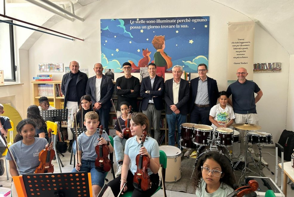 Inaugurata la nuova Biblòh! alla scuola Taverna